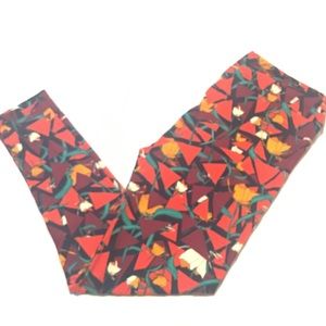 LuLaRoe Tall and Curvy Leggings